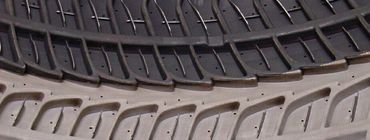Cleaning of tire moulds, etc 