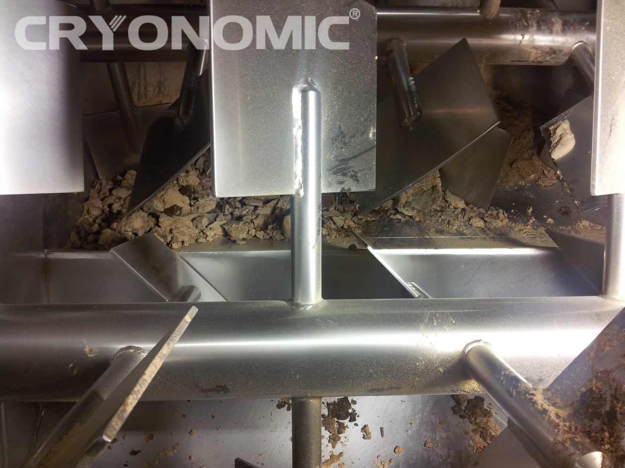 Storage tank and reactor cleaning in food industry