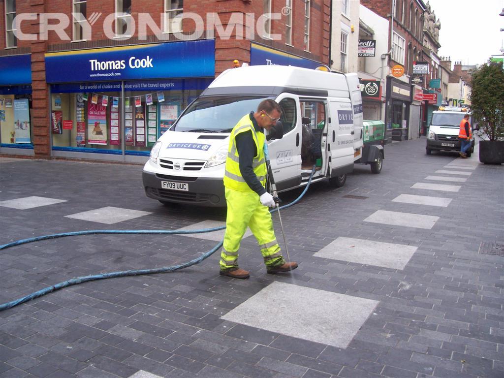 Chewing gum and road mark removal
